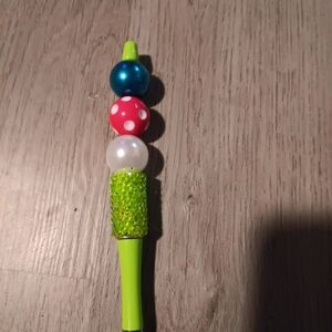 Hand Crafted Blue and Pink Arts & Crafts Office Decor